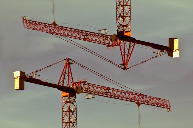 cranes_overhead